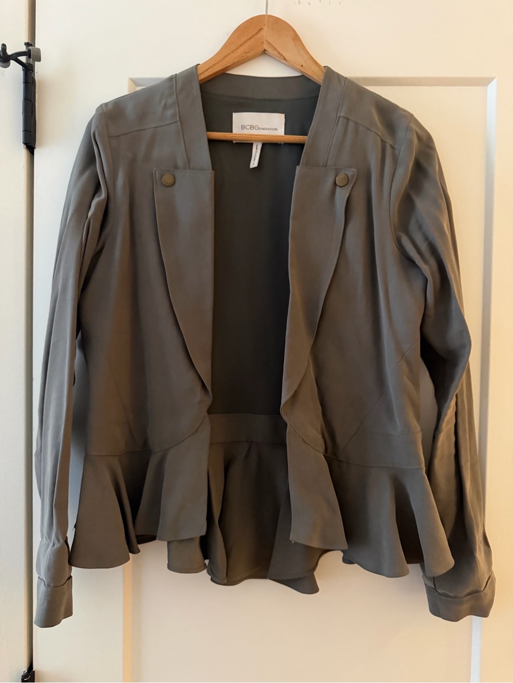 BCBGeneration Gray Ruffle-Hem Open Front Blazer